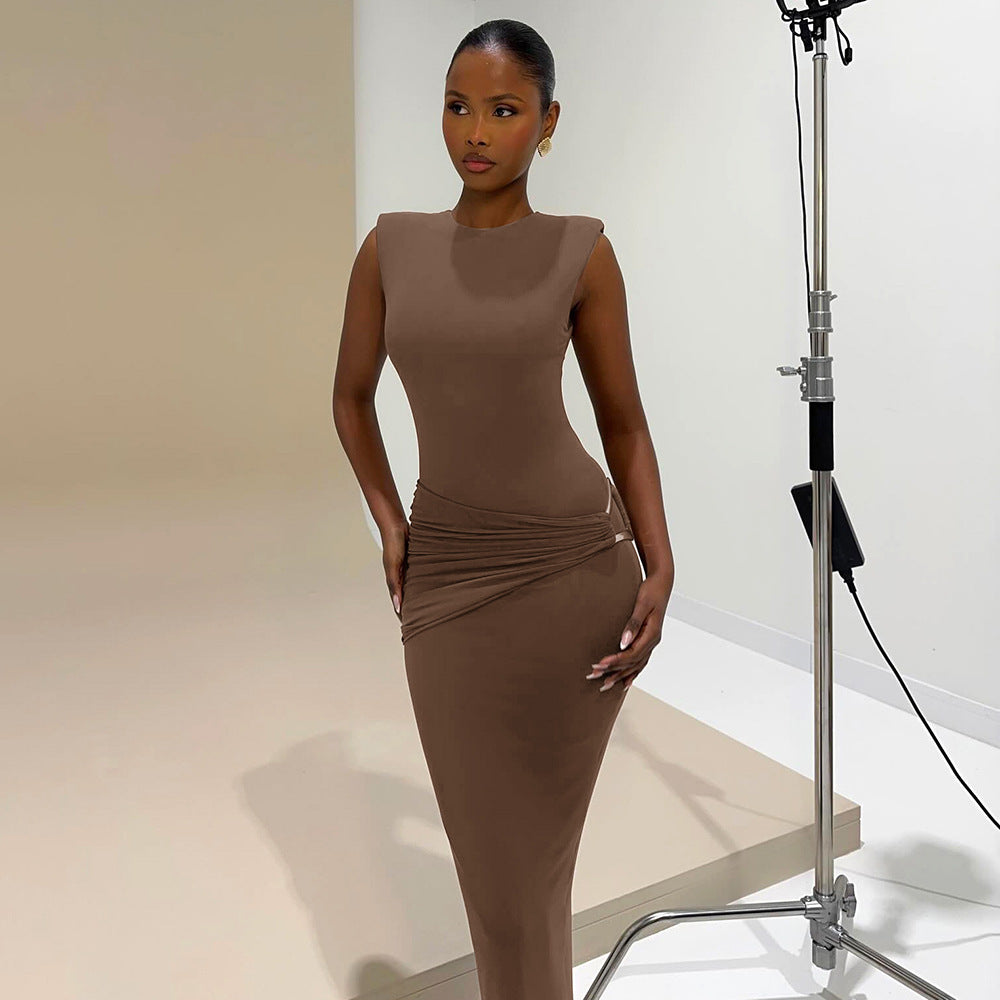 vestido ajustado al cuerpo marrón